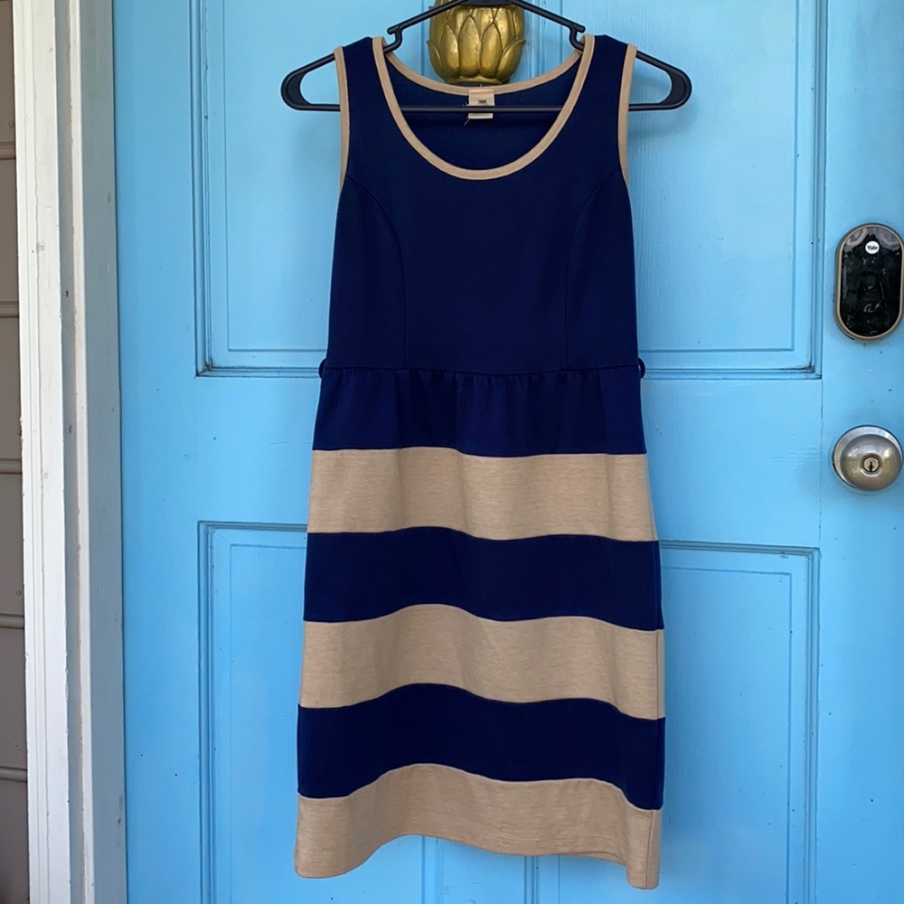 Francesca’s Dress Needle & Thread Navy size small